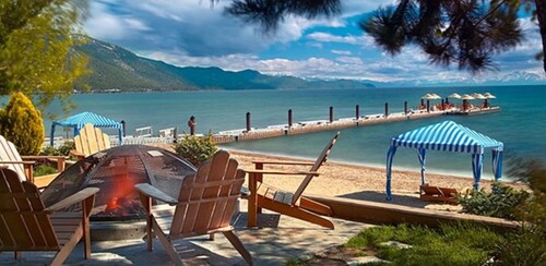 Five Star 2-bedroom Lakefront Villa in fabulous Incline Village