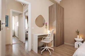 2 bedrooms, desk, iron/ironing board, free WiFi