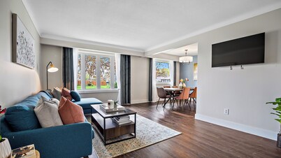Niagara Wine Region 4 Bedrooms Retreat W/Hot Tub