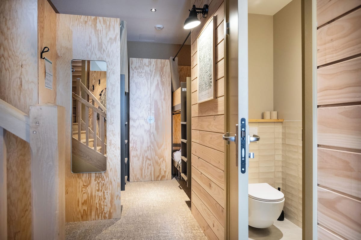 Shared Dormitory, Women only | Langsir/tirai gelap terus, Wi-fi percuma, cadar katil