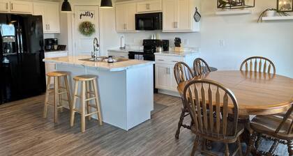 Ashwood Gables: A Taste of Home. Full Fence,