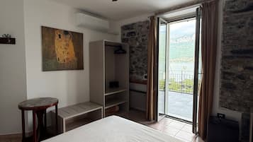 Comfort Double Room, Lake View | Free WiFi