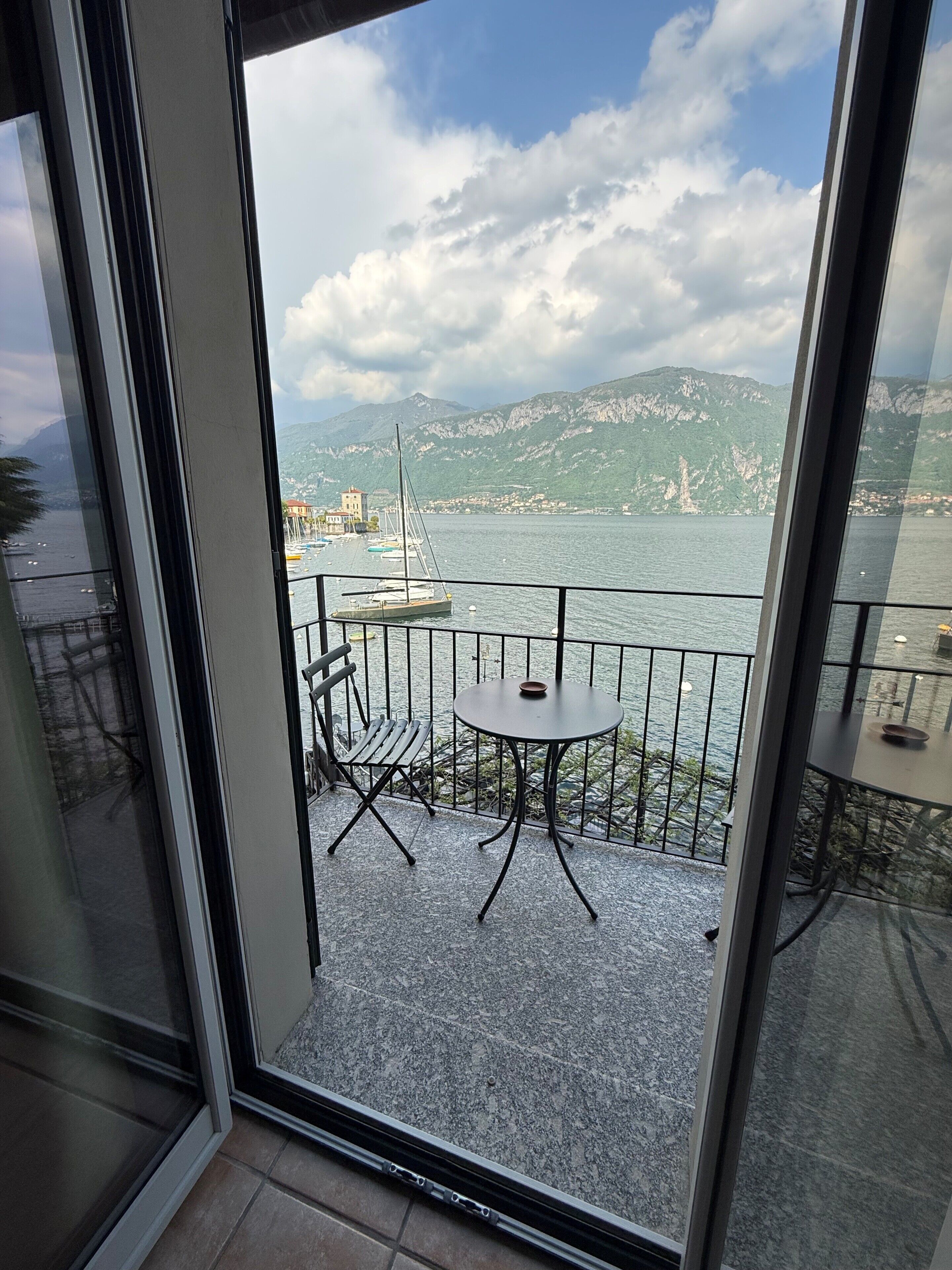 Comfort-Doppelzimmer, Seeblick | Terrasse/Patio