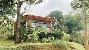 Exterior - Villa Lingga Puncak (Cisarua)