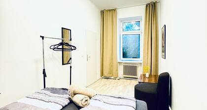 3BR Stay for 6P Near FAC Platz