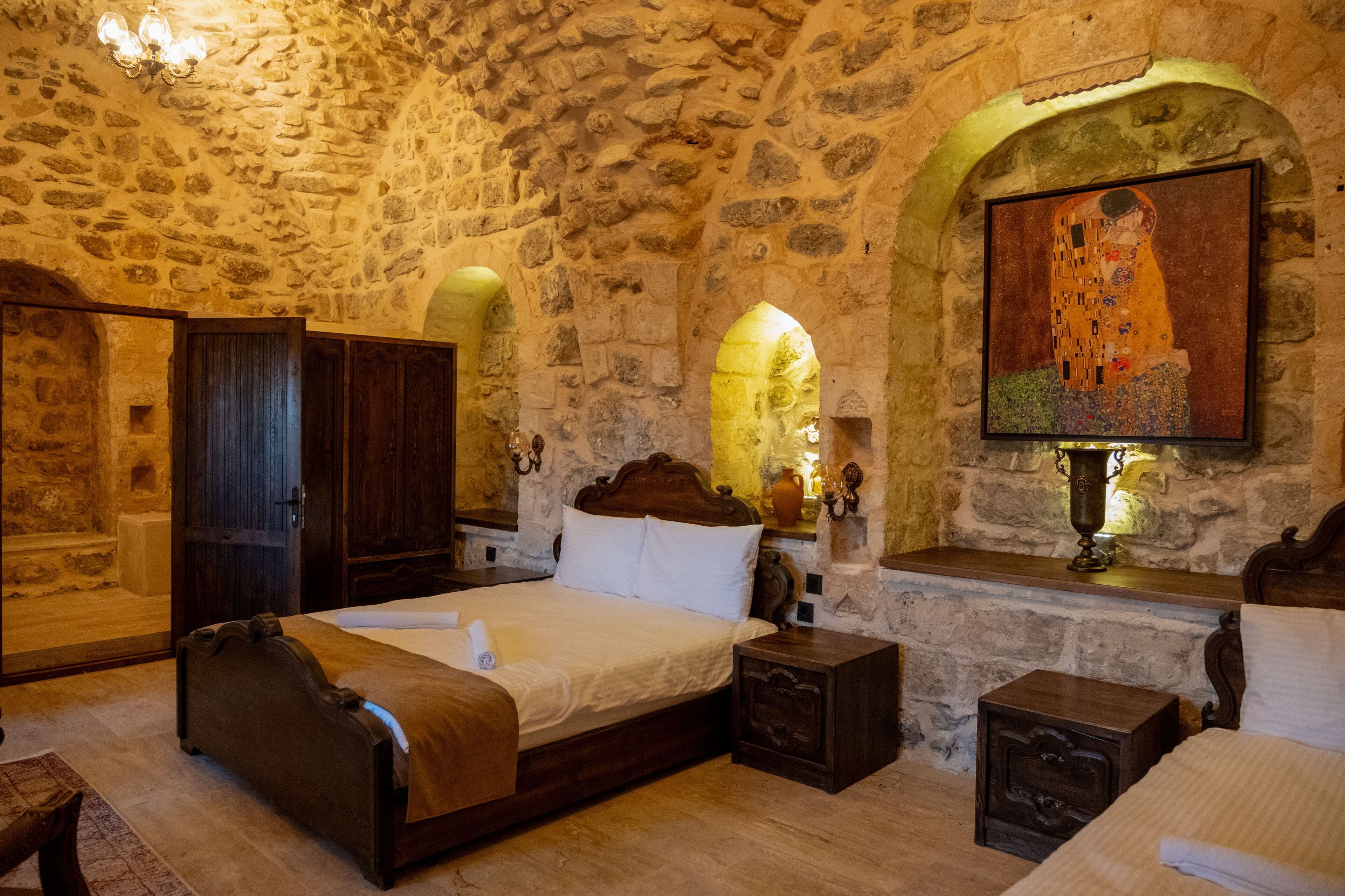 家庭房, 阳台, 花园景观 | 免费 WiFi、床单