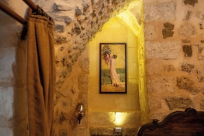 Standard Room, Garden View | Free WiFi, bed sheets