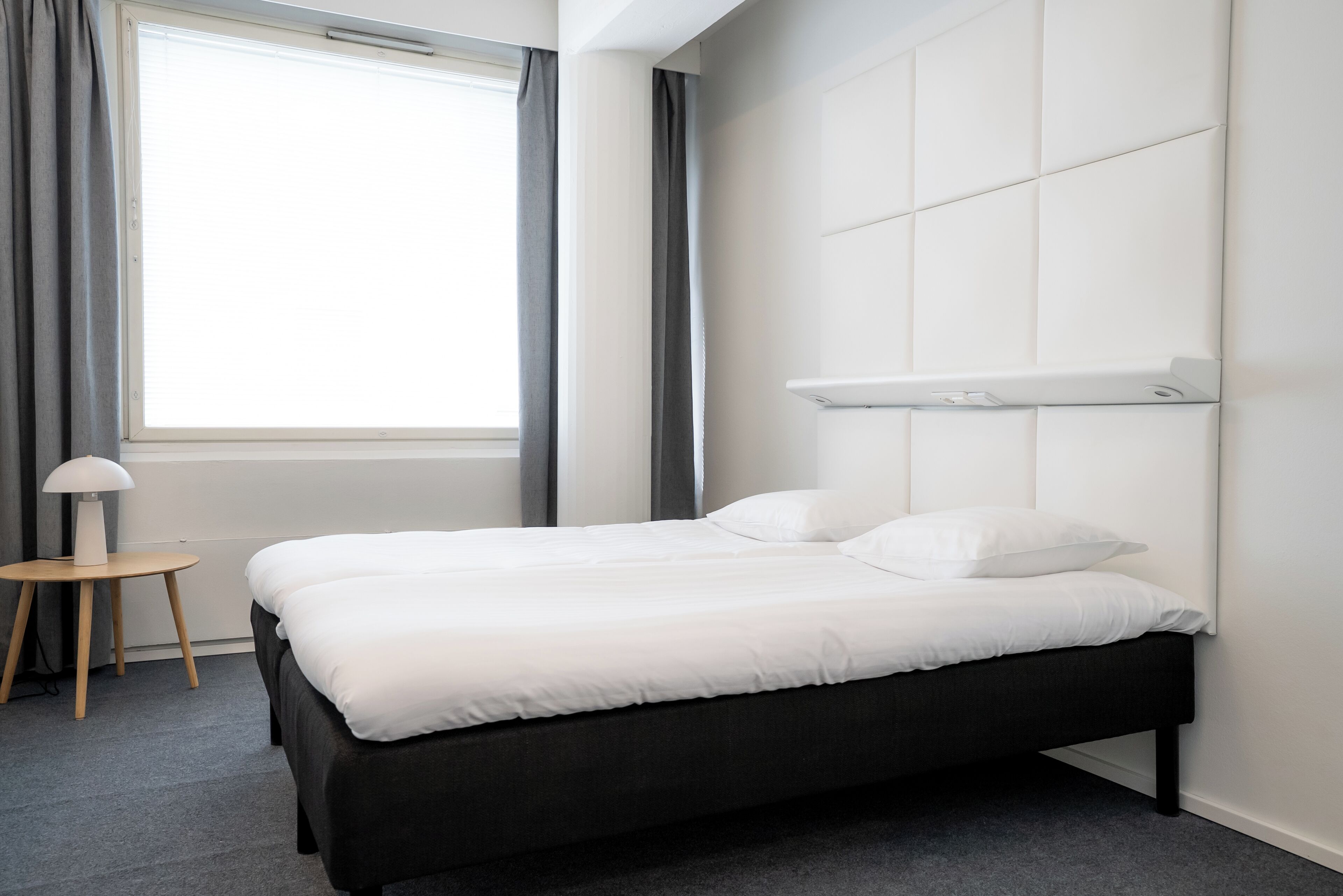 Double Room | Laptop workspace, free WiFi