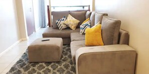 Classic Studio, City View | Living area | 32-inch Smart TV with digital channels