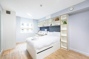 Classic Studio, Non Smoking | Blackout drapes, free WiFi - The Depot (Exeter)