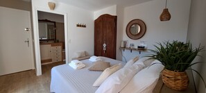 Iron/ironing board, free WiFi - Le MAS CLEMENTINE (Puisserguier)