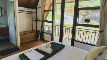 Family Suite | Free WiFi, bed sheets