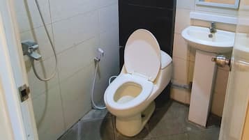 Quarto casal superior | Banheiro