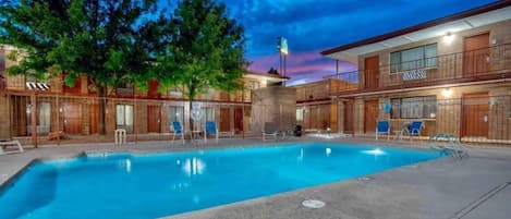 Seasonal outdoor pool