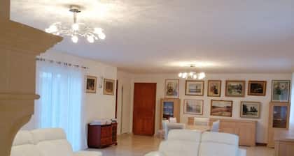 Beautiful house in MESLAND