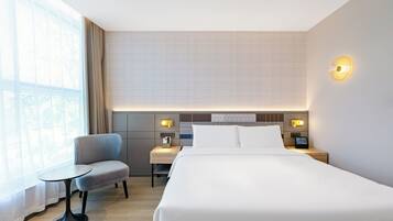 Superior Single Room, City View | Desk, laptop workspace, free WiFi, bed sheets