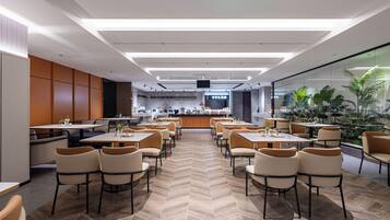 Free daily self-service breakfast