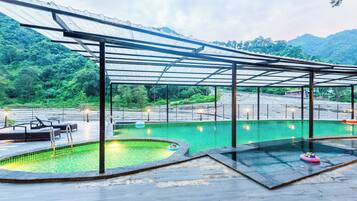 Alberca al aire libre