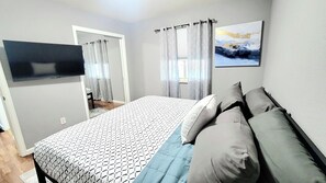 4 soverom, skrivebord, strykejern/-brett og wi-fi