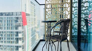 Fer et planche à repasser