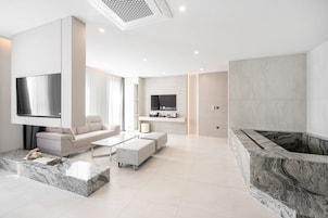 Junior Suite Room | Decoración individual, mobiliario individual, wifi gratis y ropa de cama