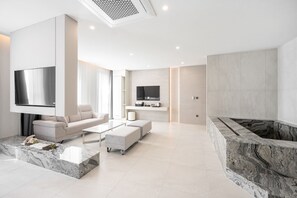 Junior Suite Room | Individuell inredning, unika möbler, gratis wi-fi och sängkläder