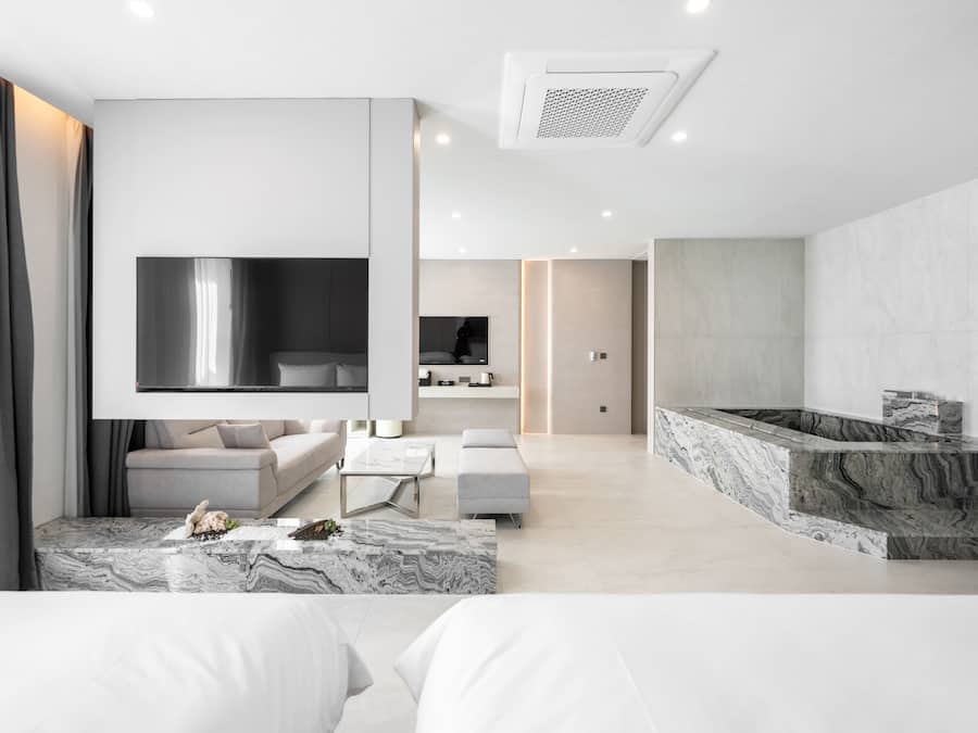 Junior Suite Room | Free WiFi, bed sheets