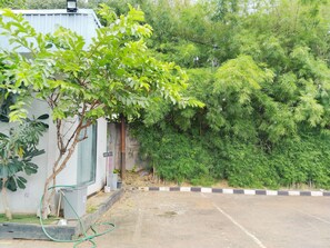บริเวณภายนอก