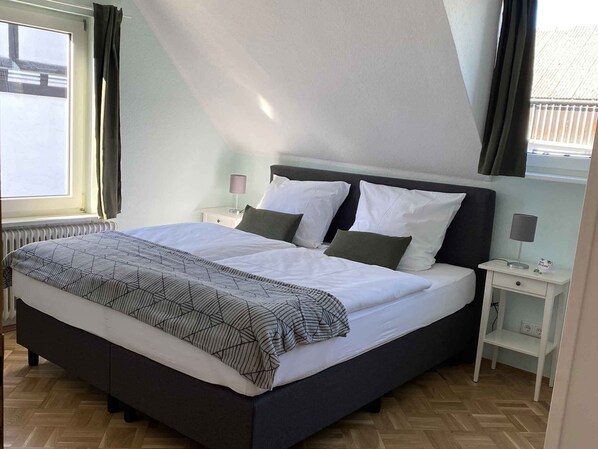 2 habitaciones, wifi gratis y ropa de cama