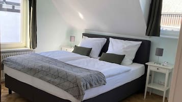 2 bedrooms, free WiFi, bed sheets