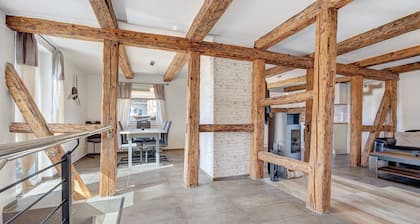 Ferienwohnung 'Langenholtensen' mit Balkon und Wi-Fi
