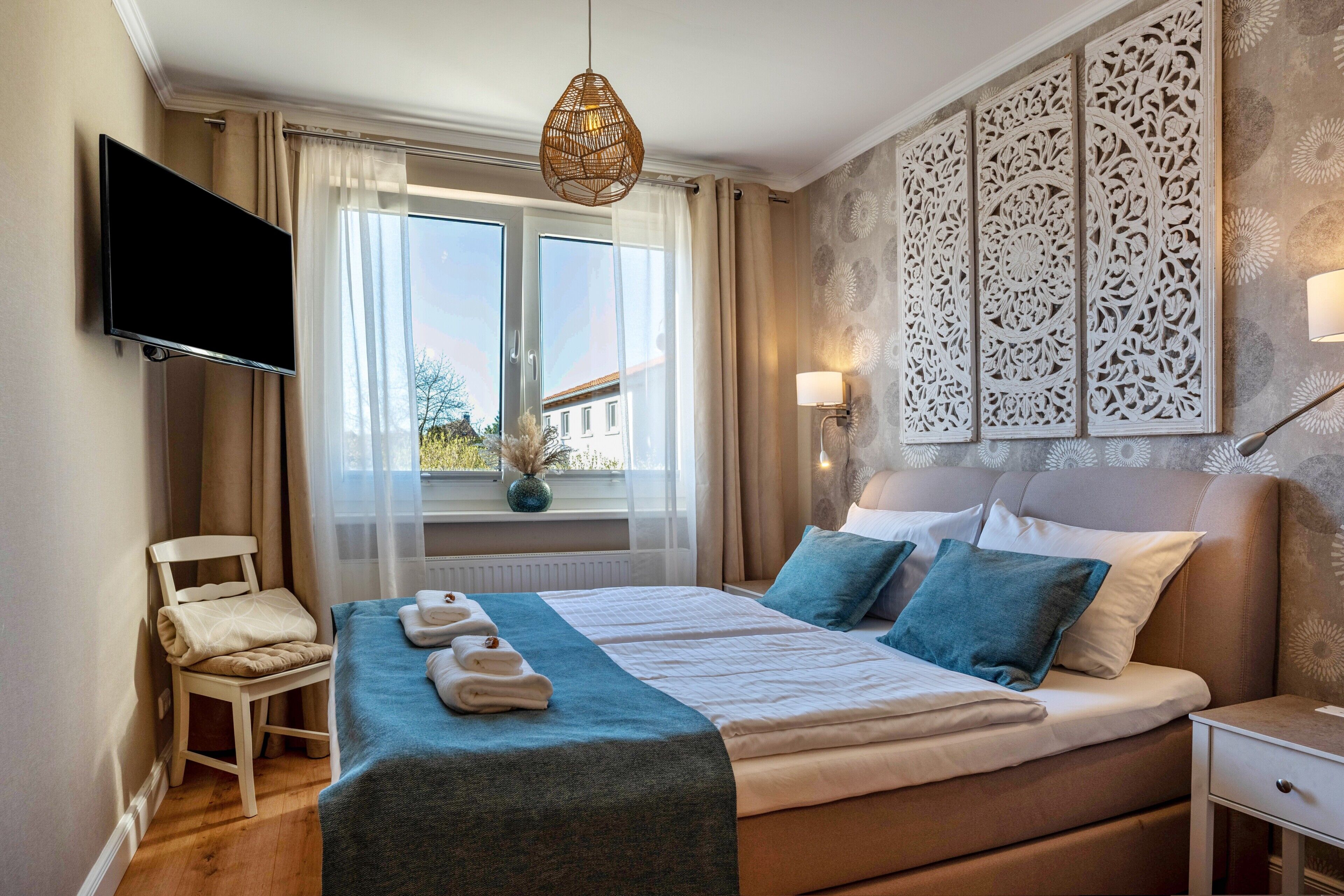 1 habitación, tabla de planchar con plancha, wifi gratis y ropa de cama 