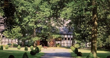 Ferienwohnung 'Inmitten Heide Und Natur' mit gemeinsamer Terrasse, privatem Garten und Wi-Fi