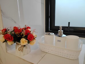 Suite, Stadtblick | Badezimmer