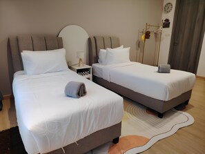 Bügeleisen/Bügelbrett, kostenloses WLAN, Bettwäsche