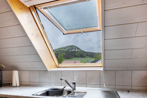 Ferienwohnung 'Unterm Dreifaltigkeitsberg' mit Balkon und Wi-Fi