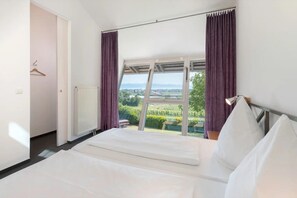 2 makuuhuonetta, ilmainen Wi-Fi, vuodevaatteet