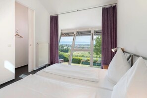 2 quartos, Wi-Fi de cortesia, roupa de cama