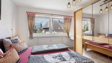 2 chambres, Wi-Fi gratuit, draps fournis
