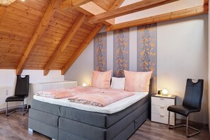 1 Schlafzimmer, Bügeleisen/Bügelbrett, kostenloses WLAN, Bettwäsche
