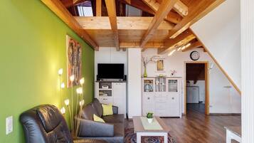 TV, DVD player, stereo