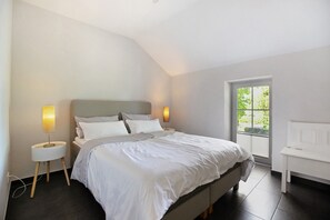 2 habitaciones, tabla de planchar con plancha y wifi gratis 