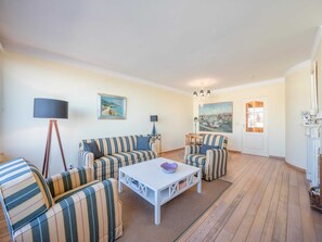 Apartment | Living room - Apartment in Knokke Near Casino and Beach (Knokke-Heist)