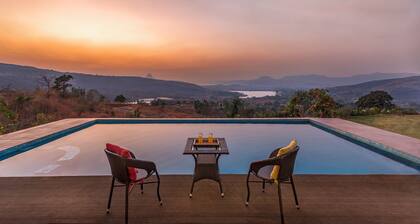 Cosmicstays The Sundowner