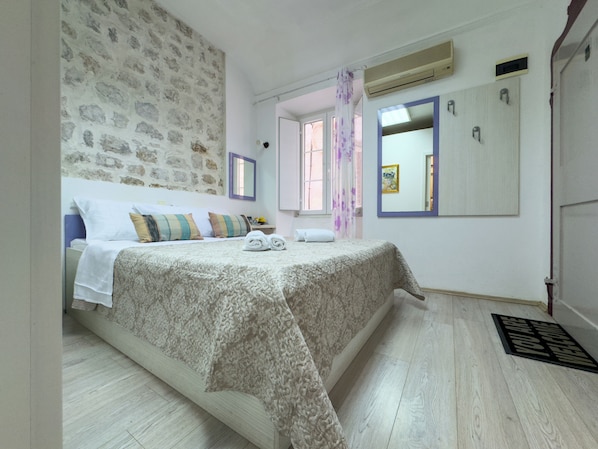 1 bedroom, WiFi, bed sheets - Cozy studio Lučić 2 (Dubrovnik)