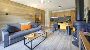 Unclassified image, 2 of 39, button - Apartment in Samoëns with Spa & Pool (Samoëns)