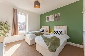 House | 3 bedrooms - Host Stay Farman Road (Coventry)