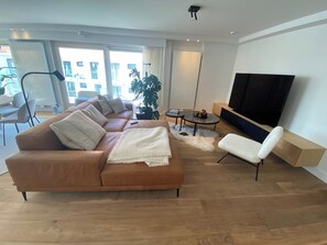 Apartment | Living area - Duplex in Knokke-heist Near Beach & Casino (Knokke-Heist)