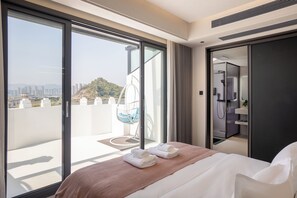 Luxury-Suite, Mehrere Betten | Betten mit Memory-Foam-Matratzen, kostenloses WLAN