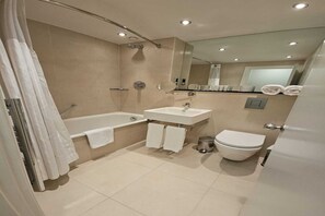 Ducha y secador de pelo